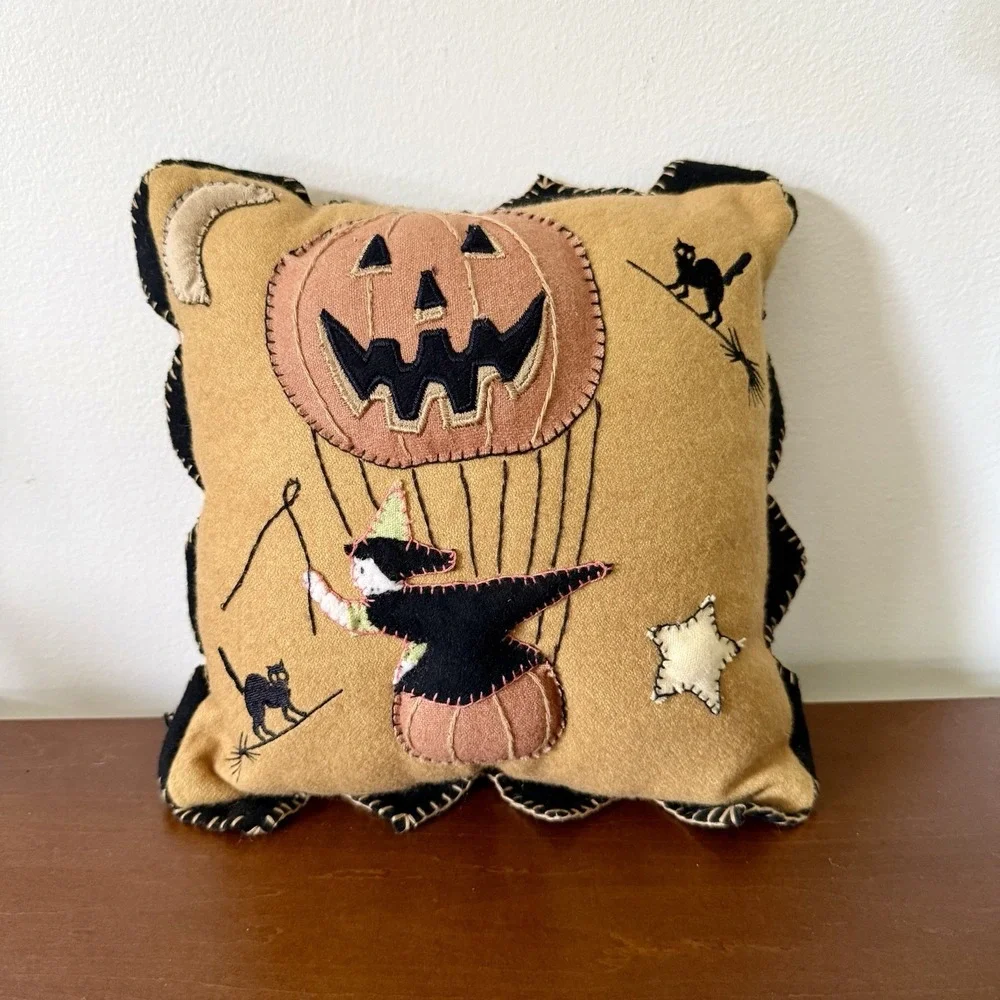 Vintage Halloween Handmade Wool Felt Folk Art Black Cat Witch Pillow 9in